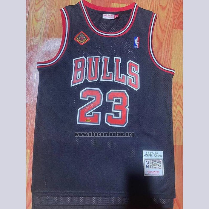 Camiseta Chicago Bulls Michael Jordan NO 23 Mitchel & Ness 1997-98 Negro